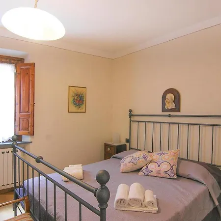 Lovely In Montecatini Alto With Kitchen Holiday home *